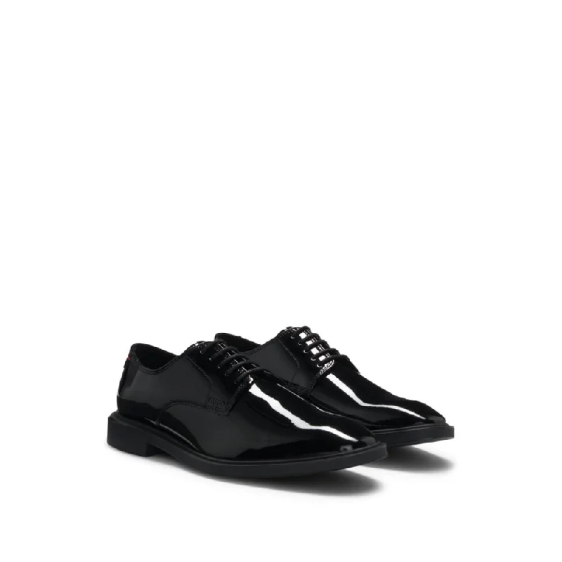 Derby lace-up shoes in patent leather