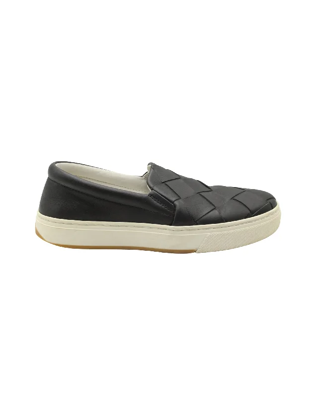 Bottega Veneta Dodger Intrecciato Slip-On Sneakers in Black Leather